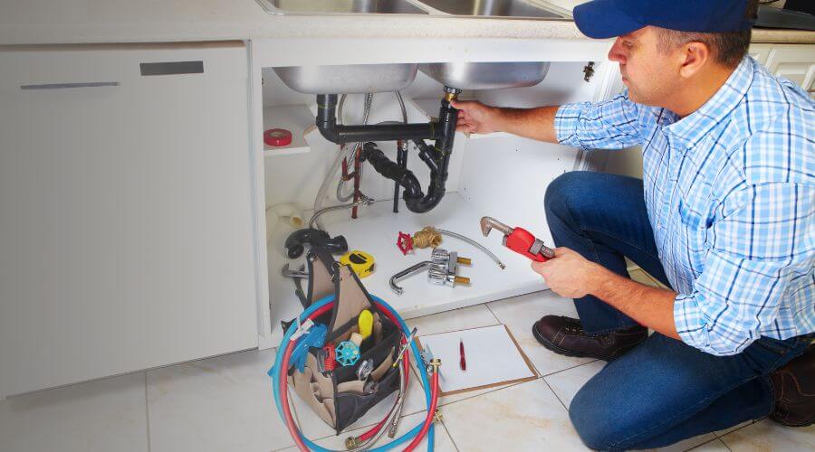 Professional septic tank pumping in Tarzana, CA